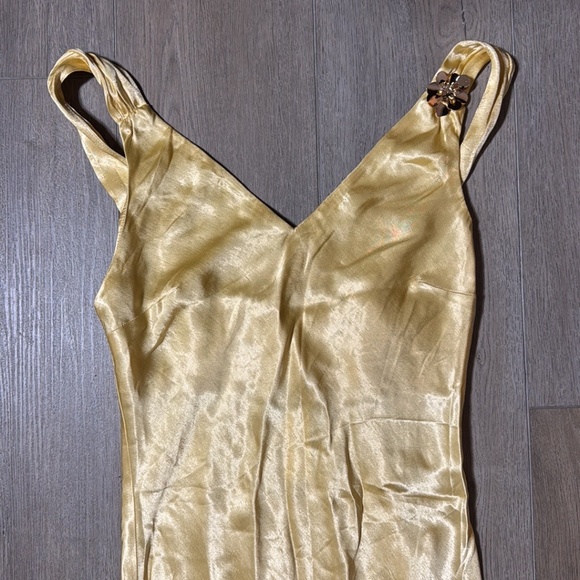 NWT! BY ANTHROPOLOGIE CANARY SLEEVELESS V-NECK MIDI SLIP DRESS - SIZE MEDIUM🕸️ - Picture 7 of 11